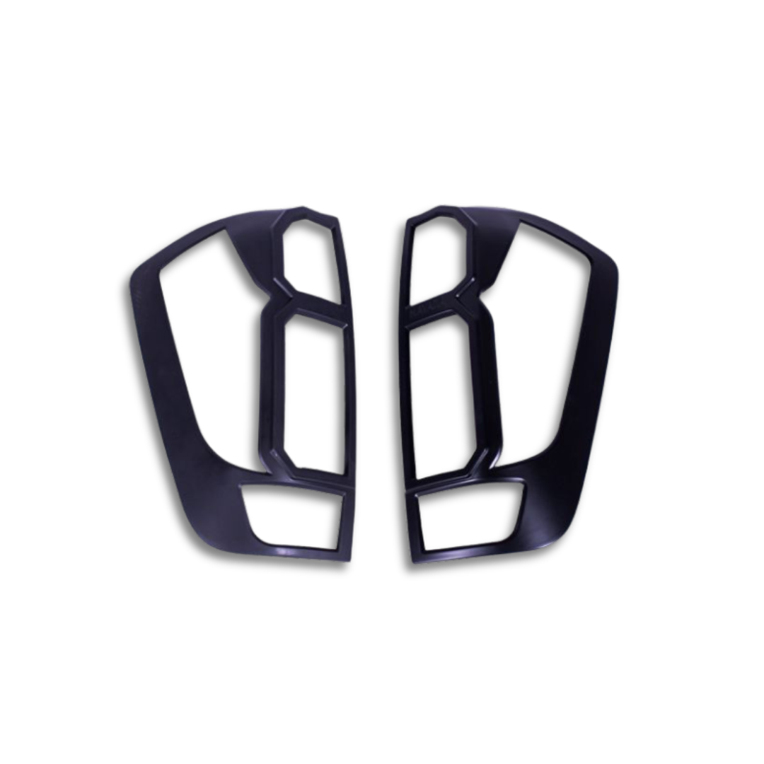NISSAN NAVARA TAILLIGHT TRIM MATTE BLACK (non oem)