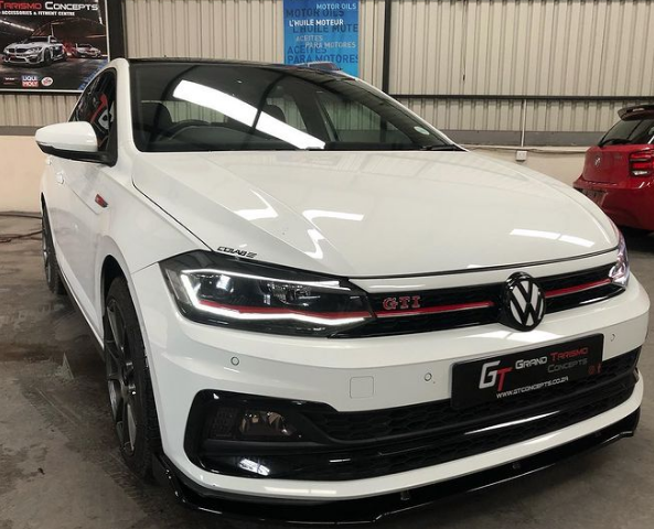 POLO 8 3 PIECE GLOSS BLACK FRONT LIP  SPOILER (non oem)