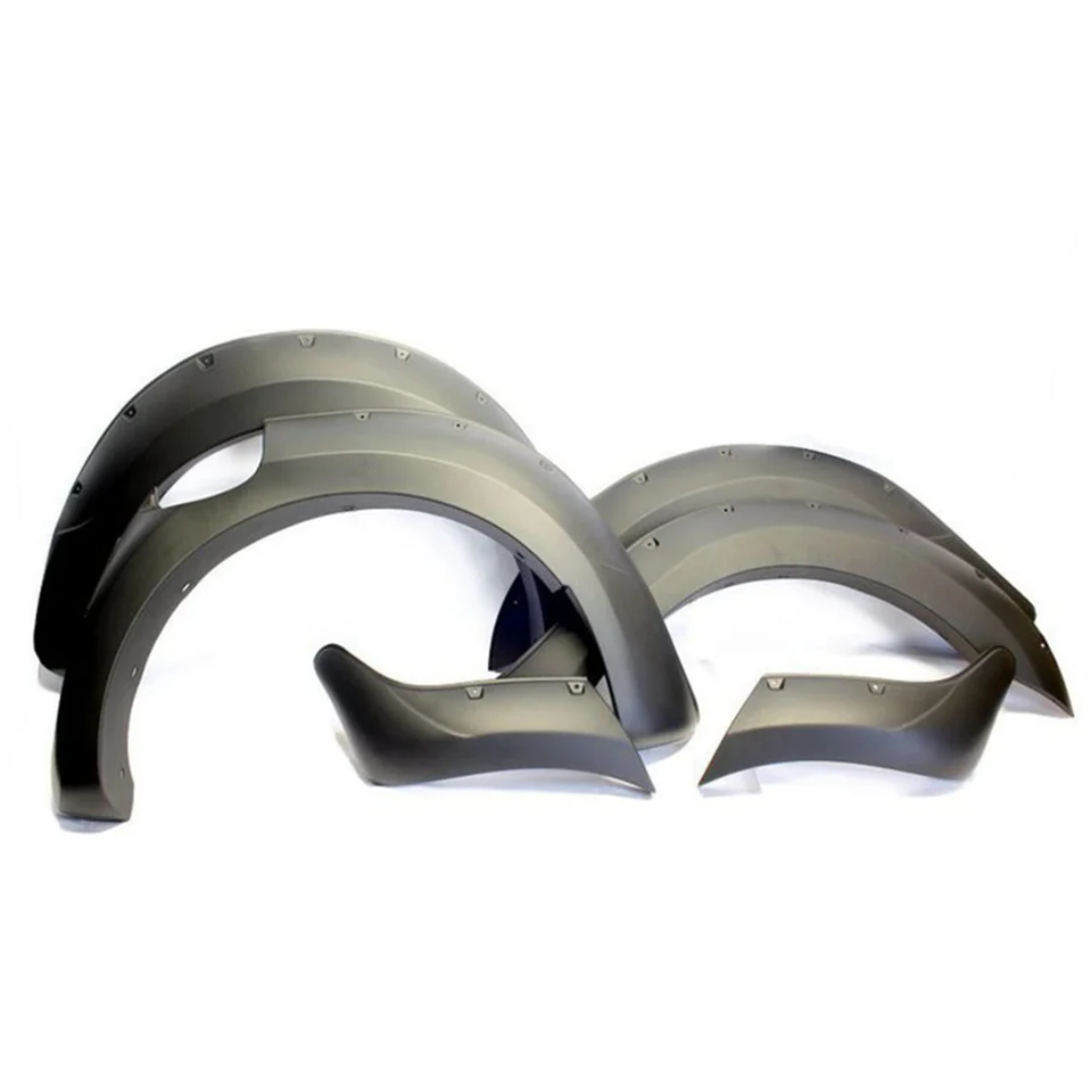 EVEREST MATTE BLACK STUDDED WHEEL ARCHES (non oem)