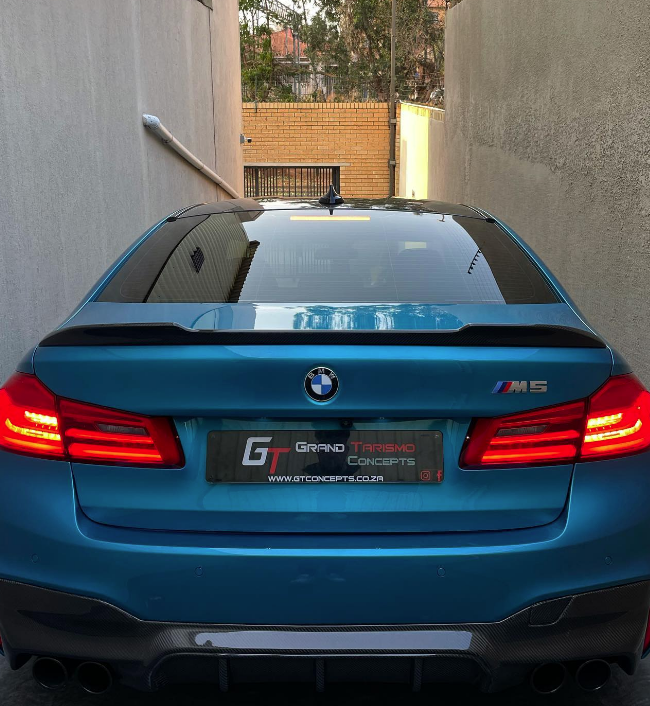 BM F90 M5 CARBON FIBRE REAR DIFFUSER (non oem))