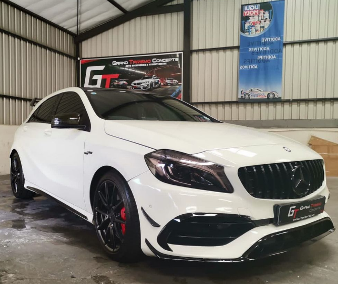 MERC W176 AMG GLOSS BLACK GT GRILL (non oem)