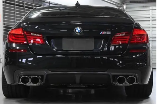 BM F10 M5  SINGLE SLAT CARBON FIBRE REAR DIFFUSER (non oem)