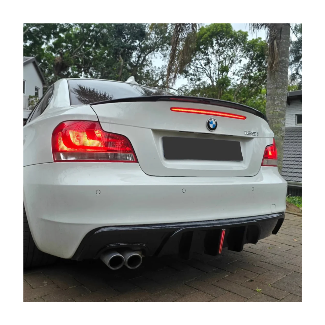 BM E82 F1 INSPIRED GLOSS BLACK REAR DIFFUSER (non oem)